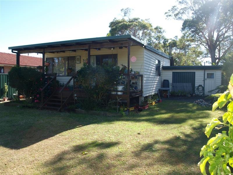 28 Koribah Avenue, Lake Cathie NSW 2445