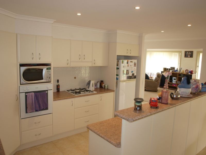 12 Tweed Place, Lake Cathie NSW 2445