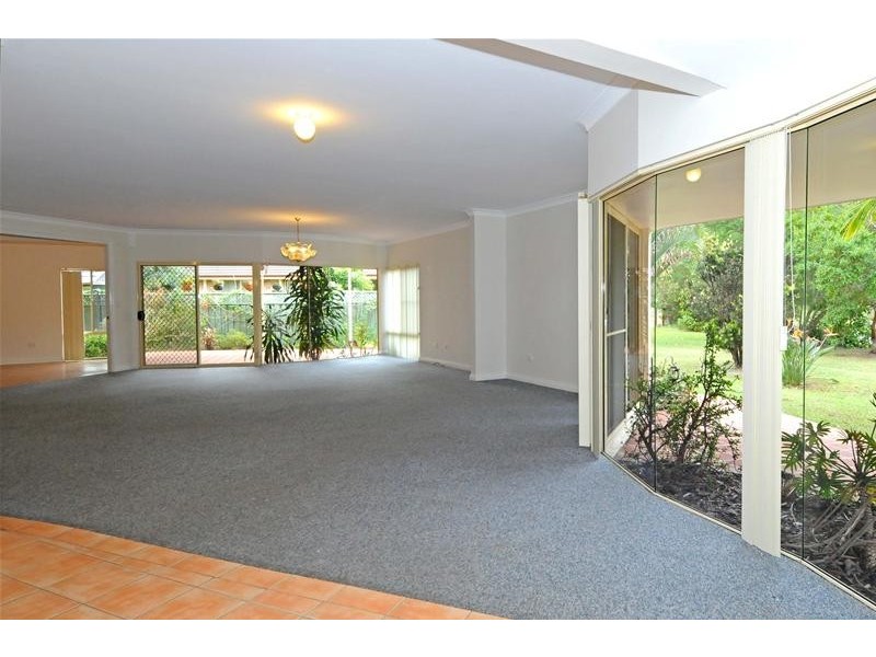 9 Lakeside Way, Lake Cathie NSW 2445