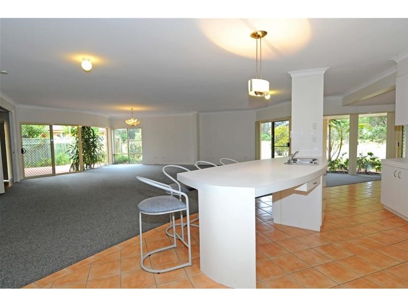 9 Lakeside Way, Lake Cathie NSW 2445