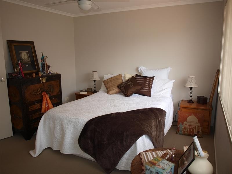 6 Hungerford Place, Bonny Hills NSW 2445