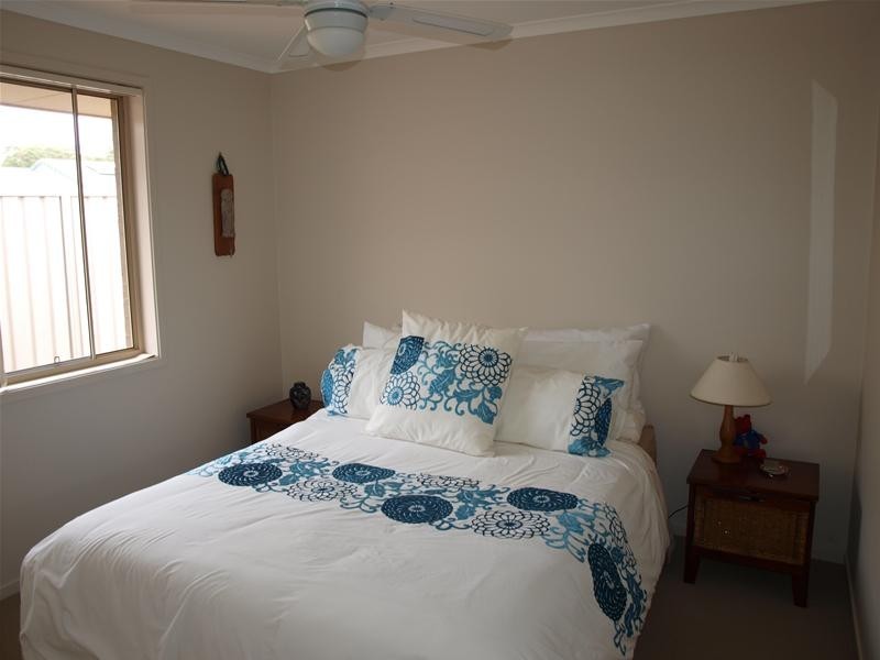 6 Hungerford Place, Bonny Hills NSW 2445