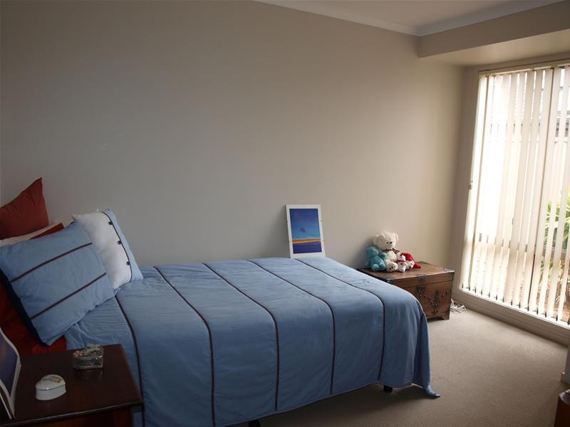 6 Hungerford Place, Bonny Hills NSW 2445