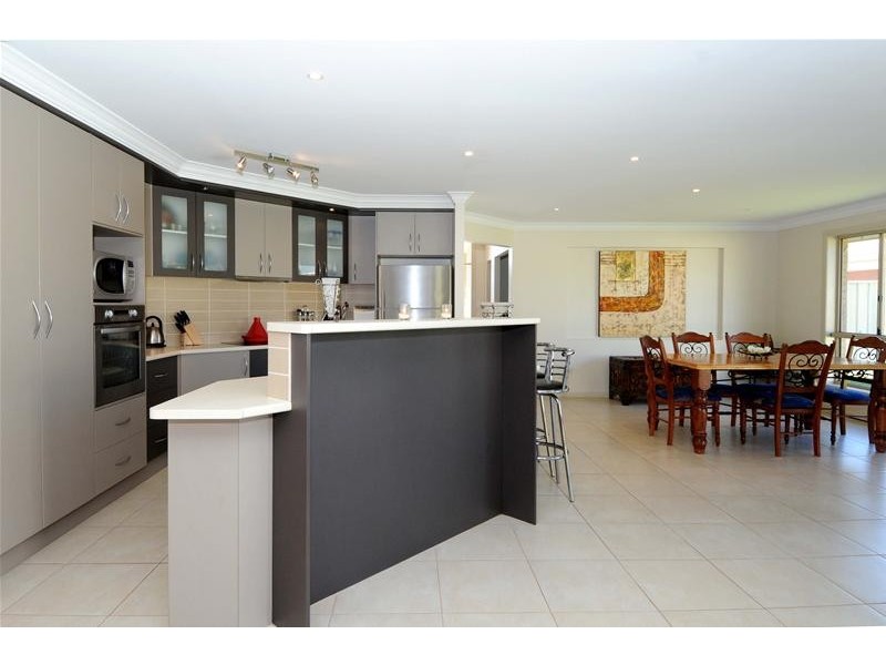 14 Tweed Place, Lake Cathie NSW 2445