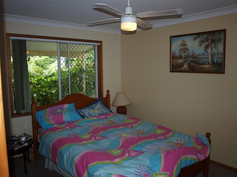 2 Tallong Drive, Lake Cathie NSW 2445