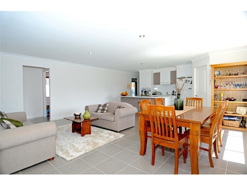 7 Hungerford Place, Bonny Hills NSW 2445