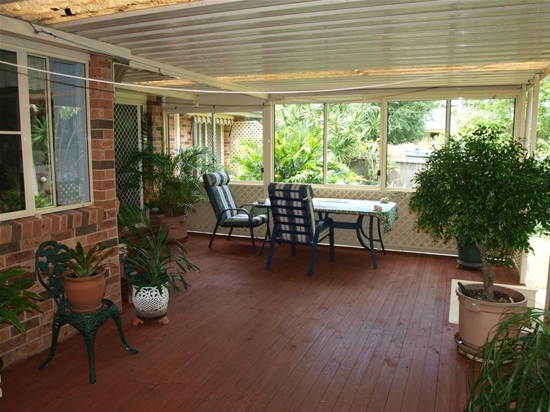 2 Melaleuca Avenue, Lake Cathie NSW 2445