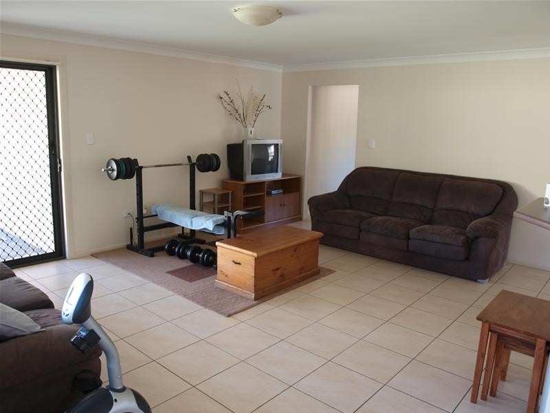 33 Explorers Way, Lake Cathie NSW 2445
