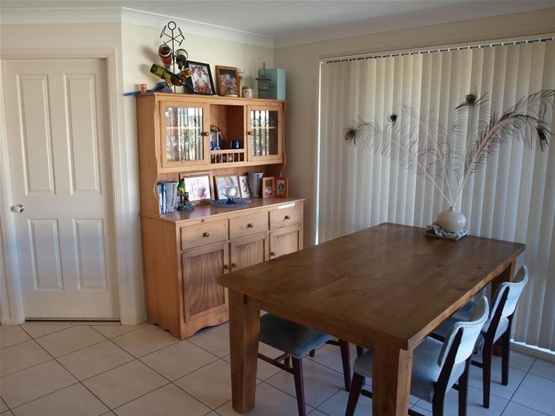 33 Explorers Way, Lake Cathie NSW 2445
