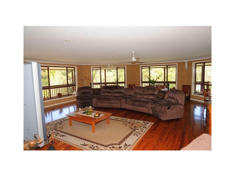 344 Longpoint Drive, Lake Cathie NSW 2445