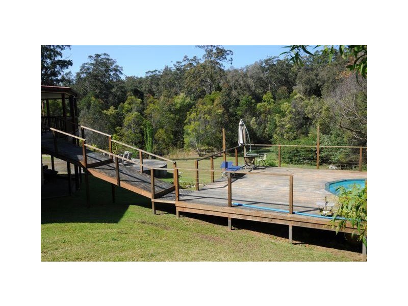 344 Longpoint Drive, Lake Cathie NSW 2445