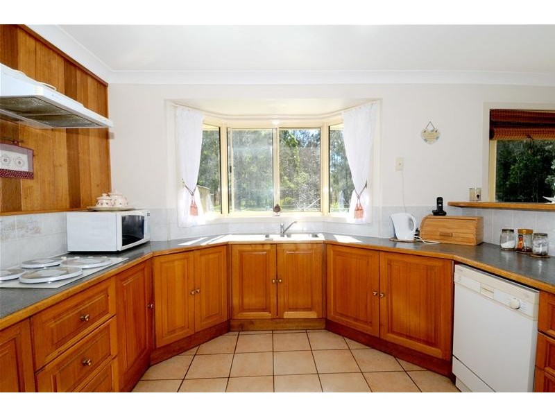 39 Springhill Place, Lake Cathie NSW 2445
