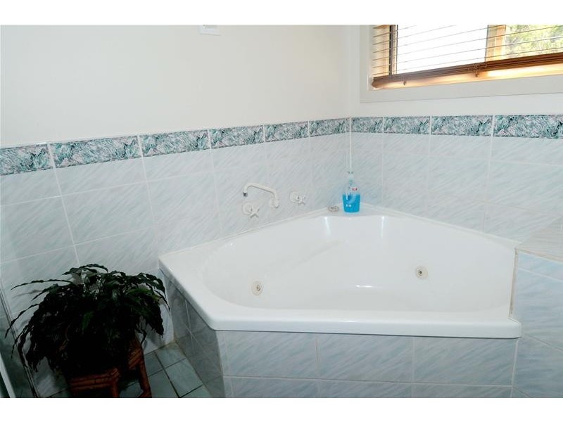 39 Springhill Place, Lake Cathie NSW 2445