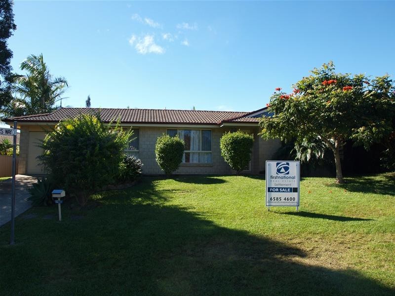 24 Abel Tasman Drive, Lake Cathie NSW 2445