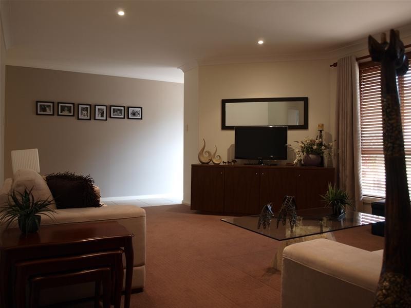 8 Tweed Place, Lake Cathie NSW 2445