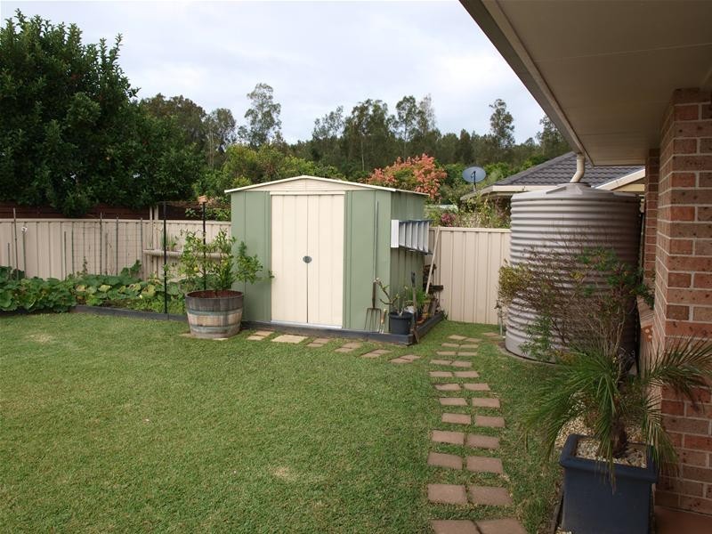 8 Tweed Place, Lake Cathie NSW 2445