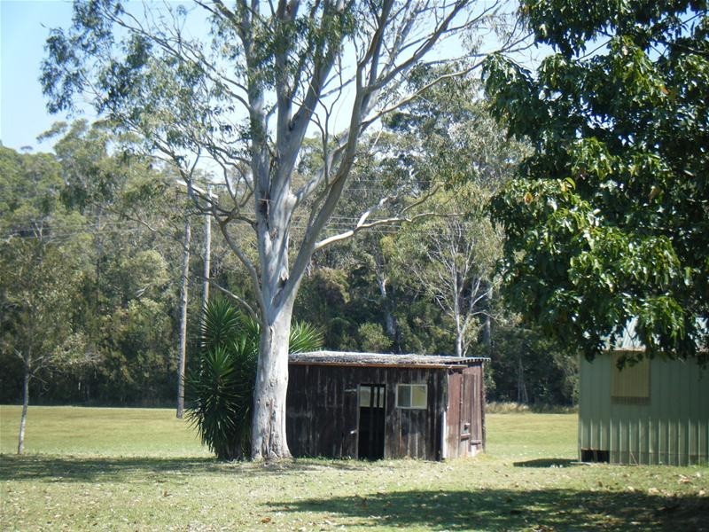 95 Long Point Drive, Lake Cathie NSW 2445