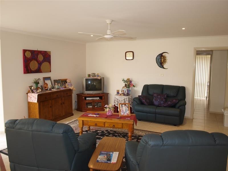 12 Tweed Place, Lake Cathie NSW 2445