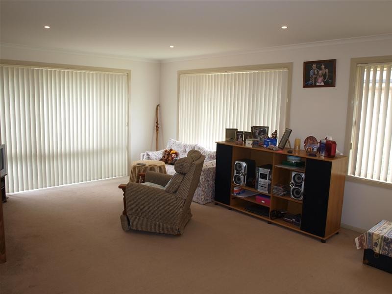 12 Tweed Place, Lake Cathie NSW 2445