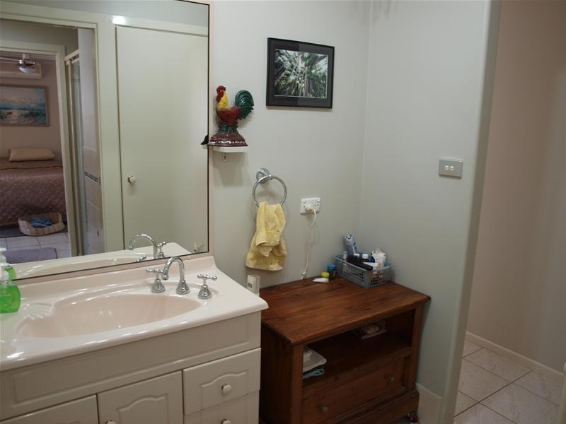 15 Abel Tasman Drive, Lake Cathie NSW 2445