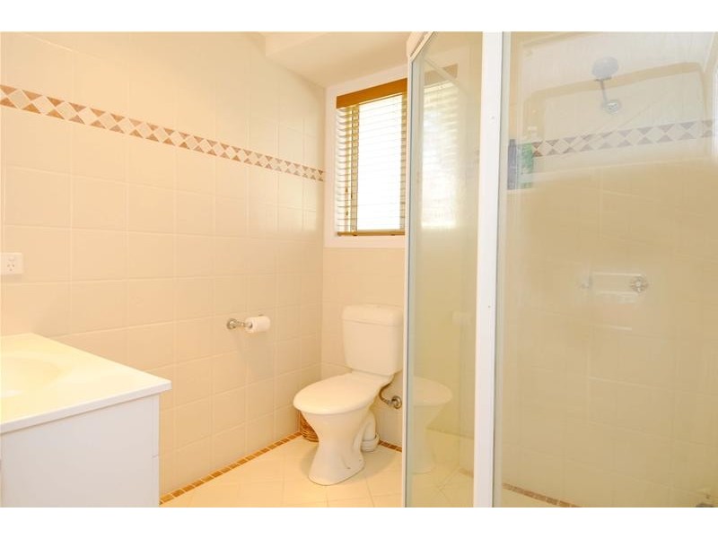 8 Solander Place, Lake Cathie NSW 2445