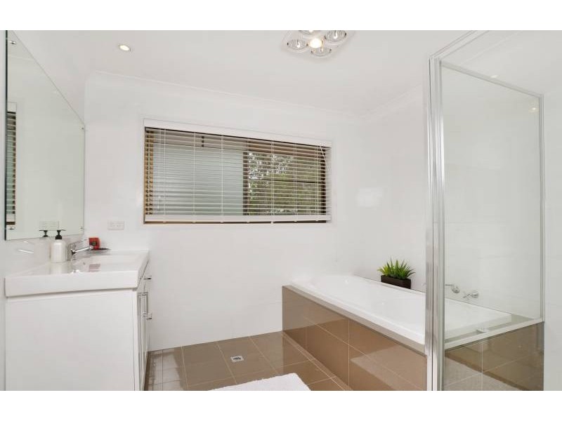 95 Longpoint Drive, Lake Cathie NSW 2445