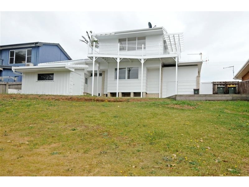 1540 Ocean Drive, Lake Cathie NSW 2445