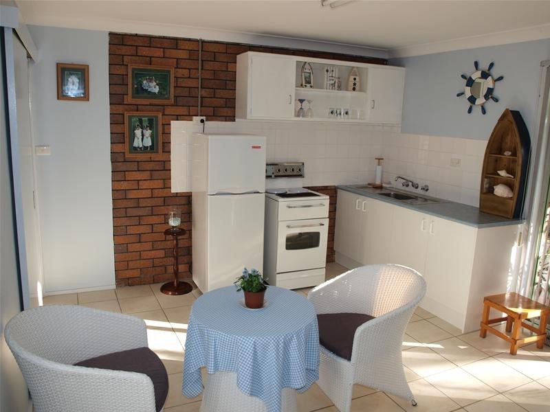 7 Monica Place, Lake Cathie NSW 2445