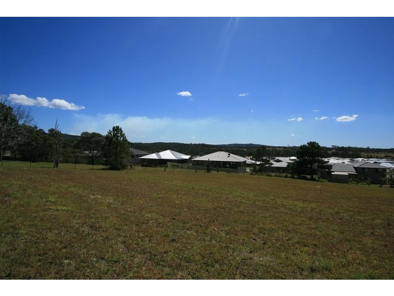 301 St Lucia Place, Bonny Hills NSW 2445