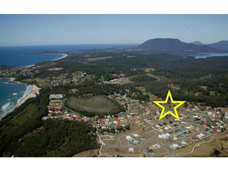 301 St Lucia Place, Bonny Hills NSW 2445