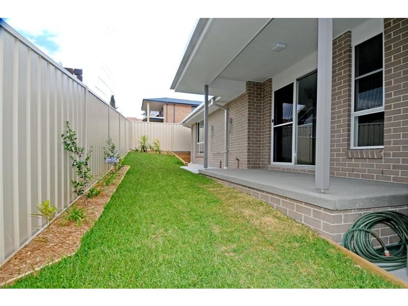 1/60 Fiona Crescent, Lake Cathie NSW 2445