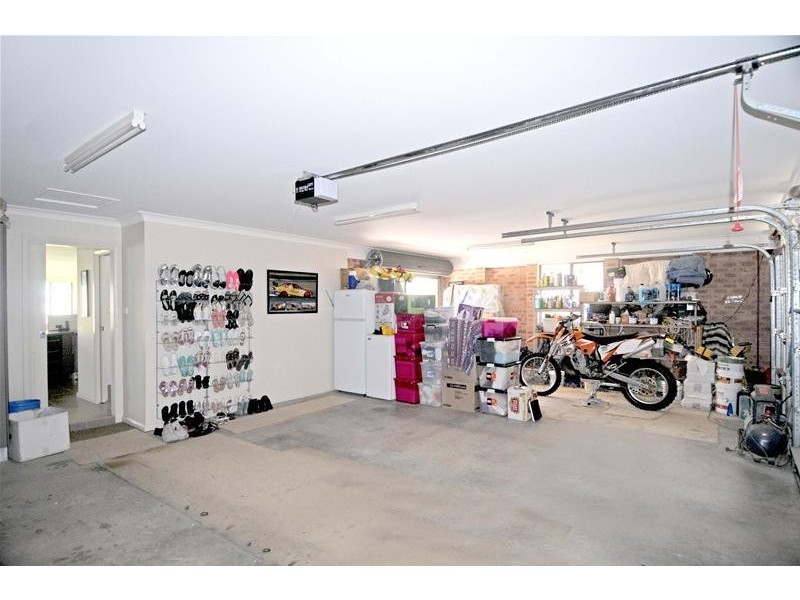 65 Abel Tasman Drive, Lake Cathie NSW 2445