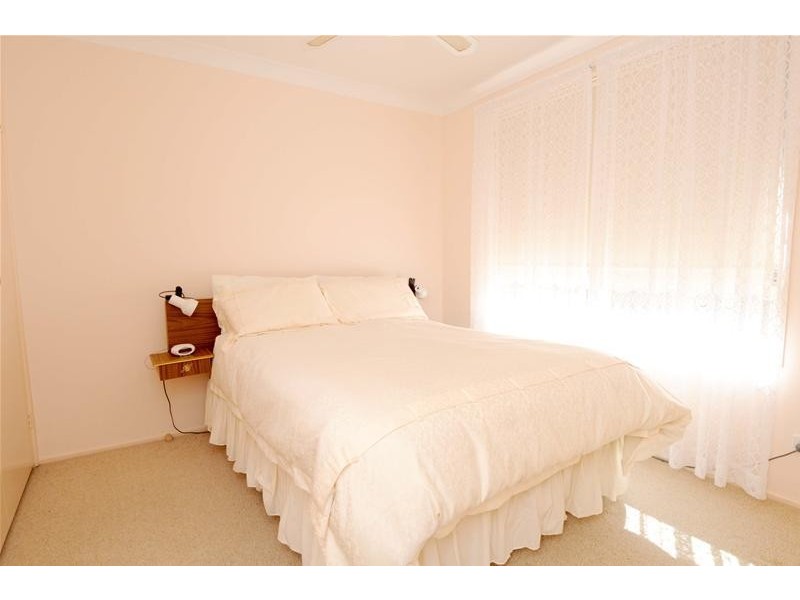 4 Miala Street, Lake Cathie NSW 2445