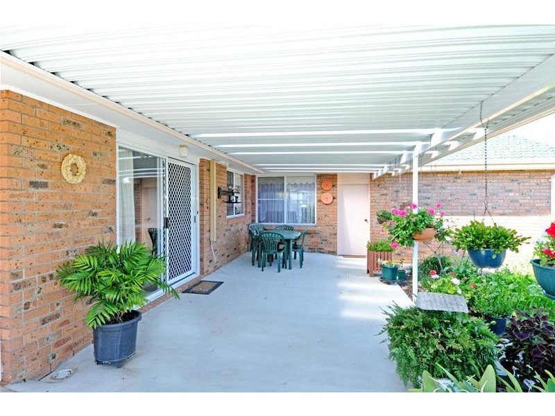 4 Miala Street, Lake Cathie NSW 2445