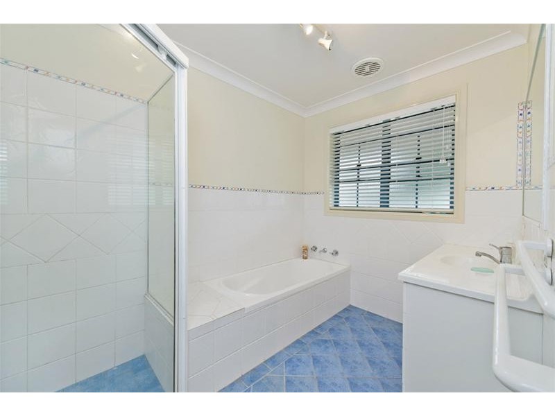 32 Kendall Crescent, Bonny Hills NSW 2445