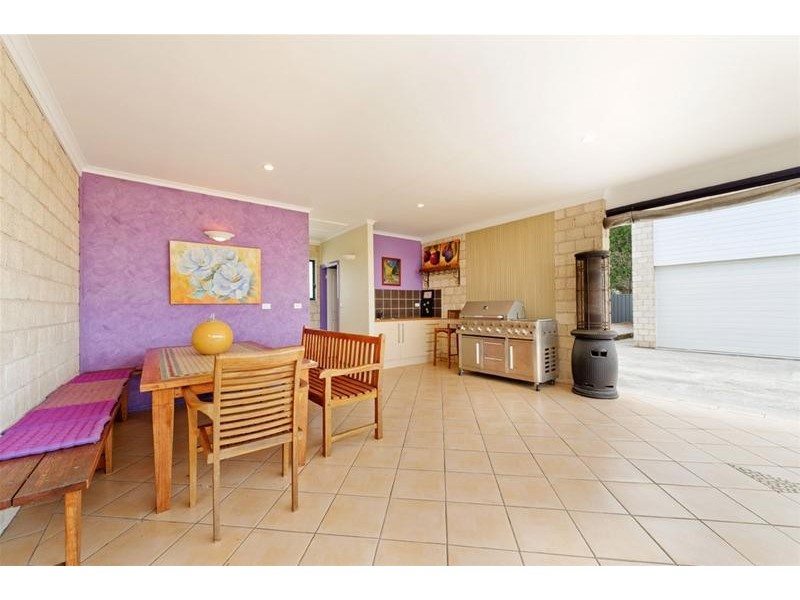 32 Kendall Crescent, Bonny Hills NSW 2445