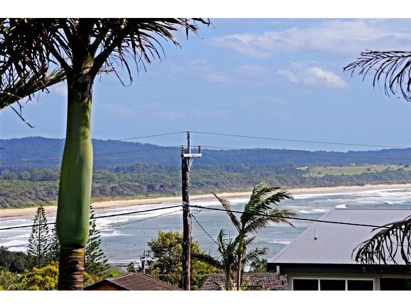 10 Skyline Place, Bonny Hills NSW 2445