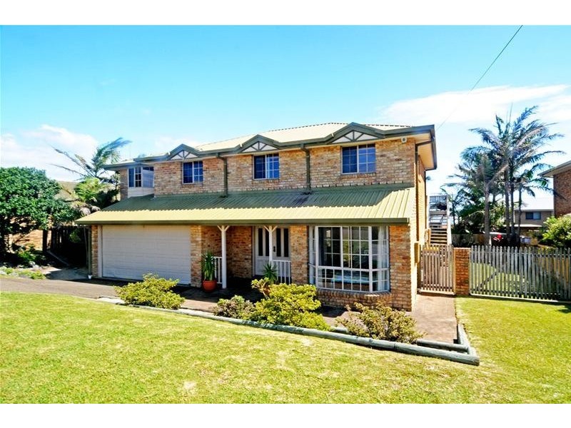 10 Skyline Place, Bonny Hills NSW 2445