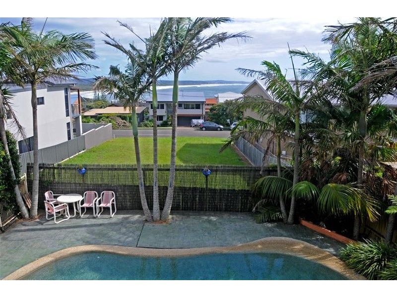 10 Skyline Place, Bonny Hills NSW 2445
