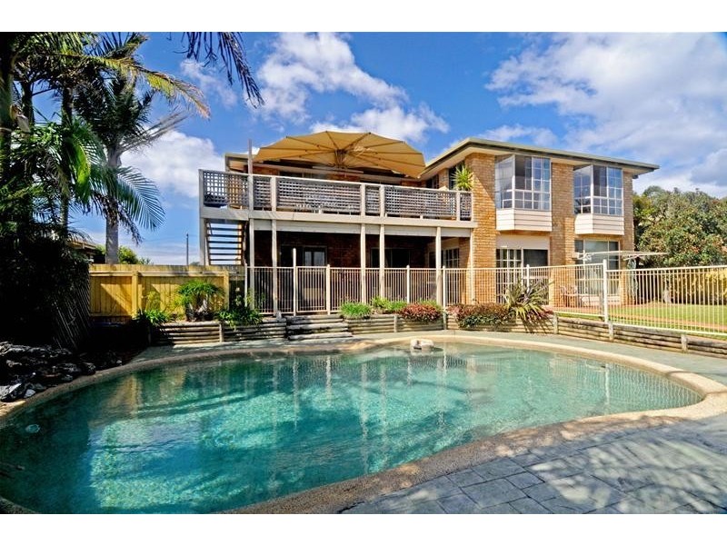 10 Skyline Place, Bonny Hills NSW 2445