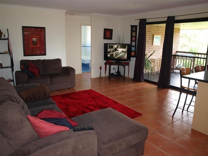 5 Dampier Court, Lake Cathie NSW 2445