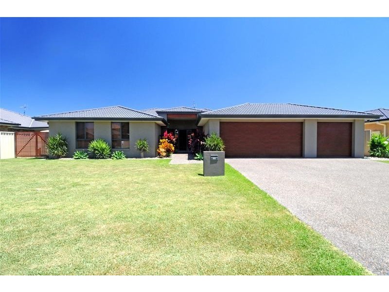 65 Abel Tasman Drive, Lake Cathie NSW 2445