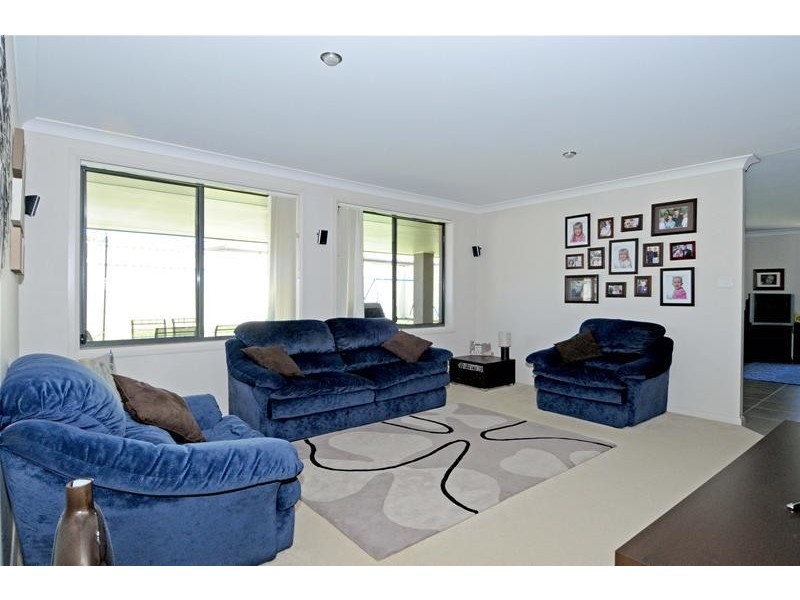 65 Abel Tasman Drive, Lake Cathie NSW 2445