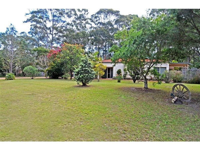 9 Lakeside Way, Lake Cathie NSW 2445