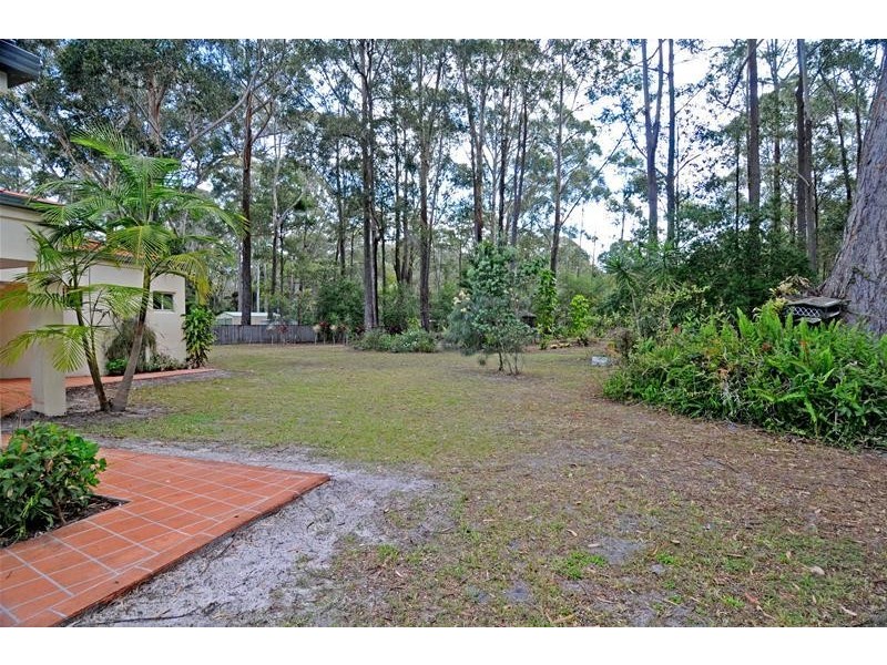 9 Lakeside Way, Lake Cathie NSW 2445