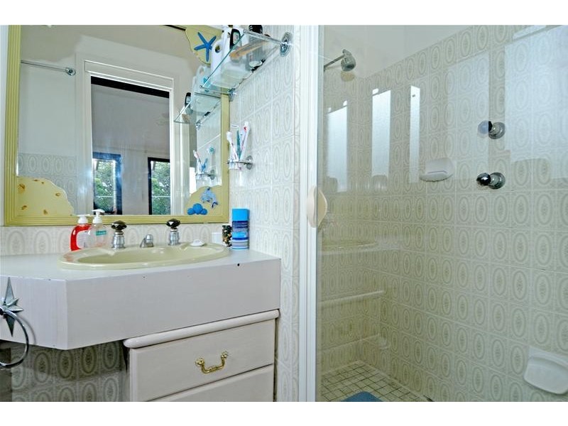 4 Tallong Drive, Lake Cathie NSW 2445