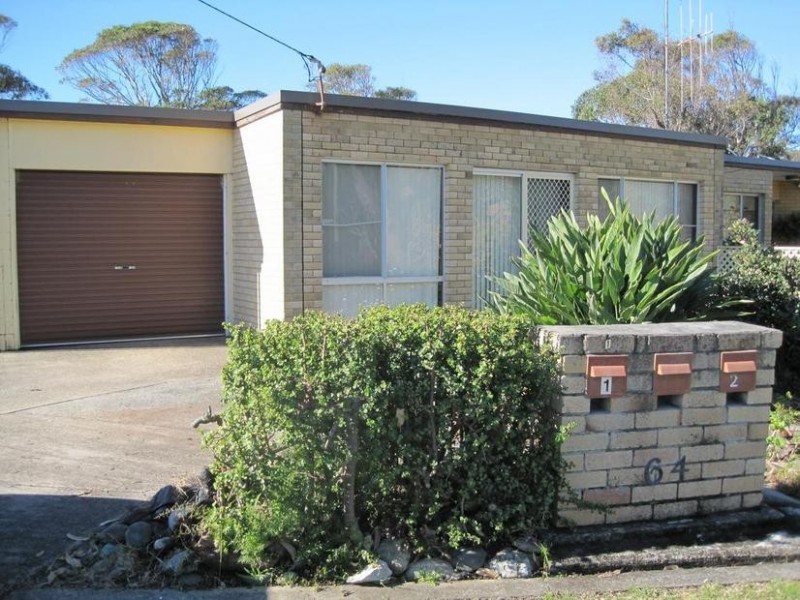 1/64 Evans Street, Lake Cathie NSW 2445