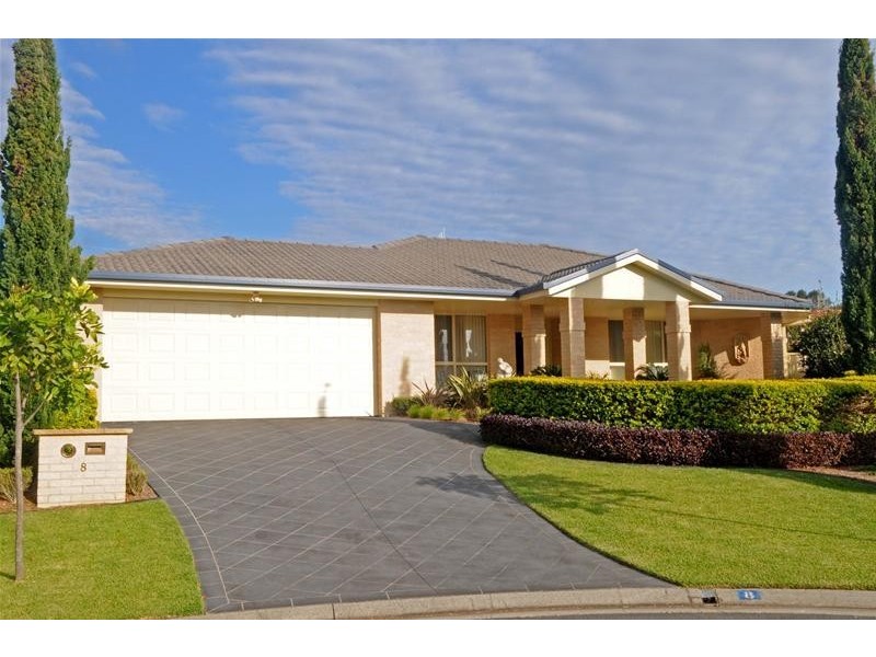 8 Whitby Place, Lake Cathie NSW 2445