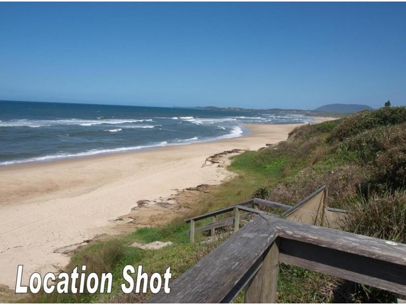 39 Chepana Street, Lake Cathie NSW 2445