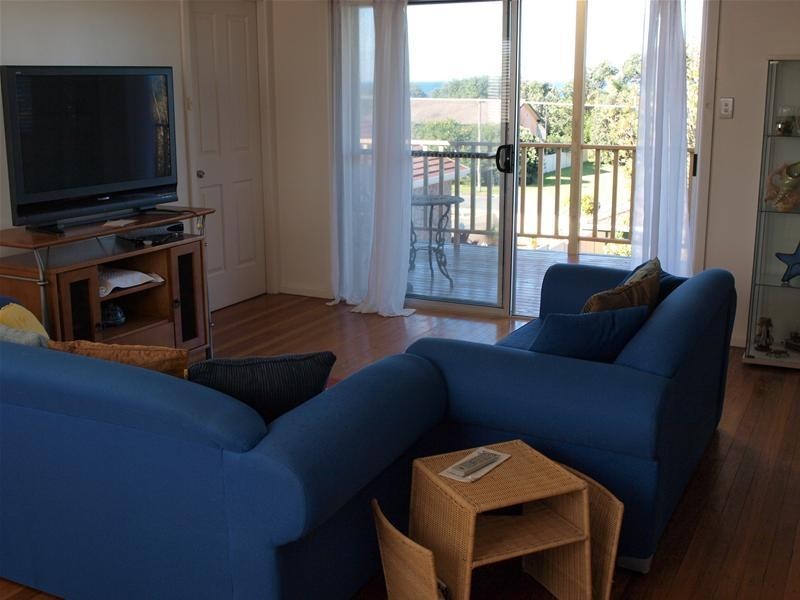 1556 Ocean Drive, Lake Cathie NSW 2445